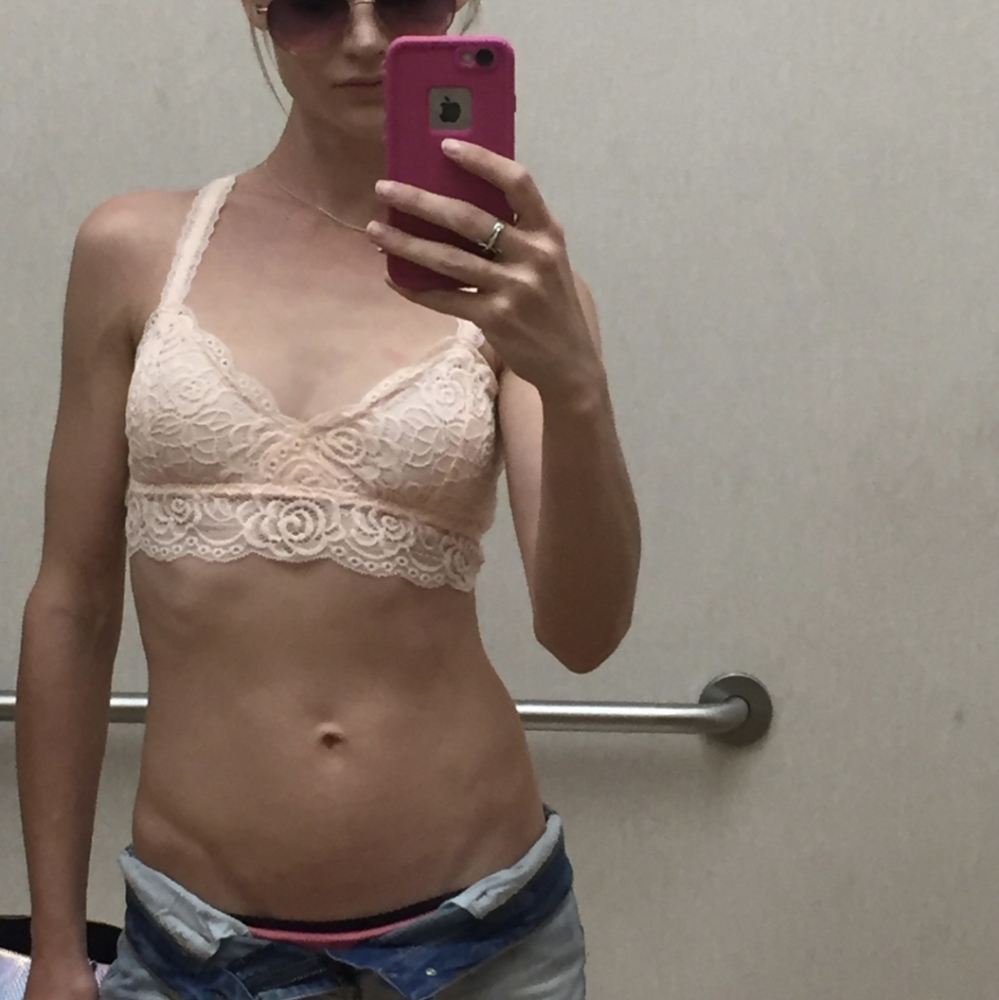 Mudd lacy top